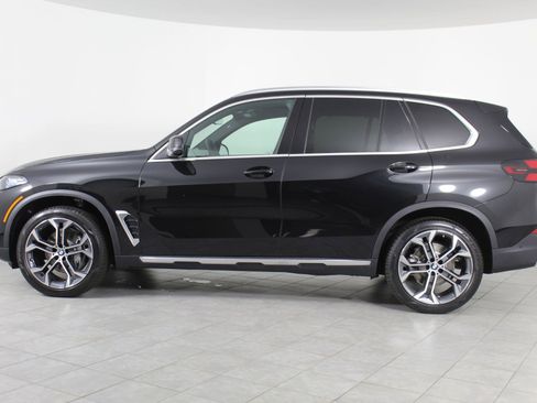 New 2026 BMW X5 sDrive40i w/ Climate Comfort Package image 2