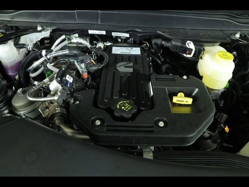 New 2026 RAM 2500 Big Horn AWD/4WD image 17