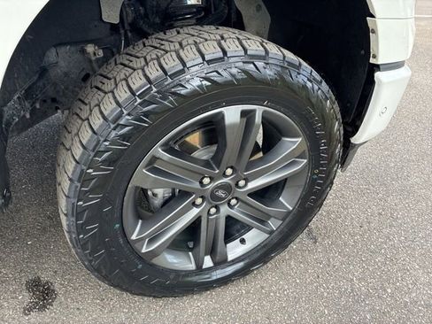 Used 2023 Ford F150 Lariat w/ Equipment Group 502A High image 16