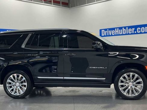 Used 2023 GMC Yukon Denali w/ Denali Reserve Package AWD/4WD image 9