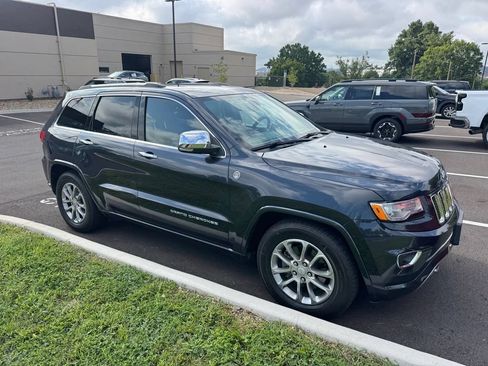 Used 2016 Jeep Grand Cherokee Overland AWD/4WD image 19