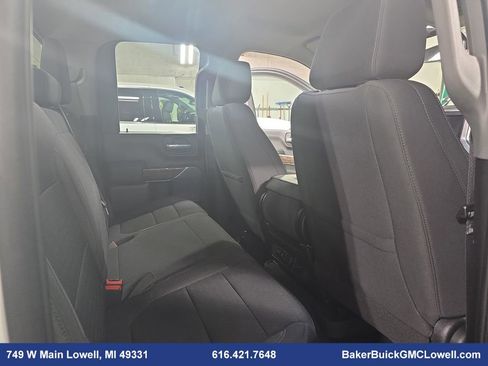 Used 2022 GMC Sierra 2500 SLE w/ SLE Convenience Package image 11