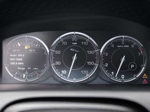 Used 2011 Jaguar XJ L image 8