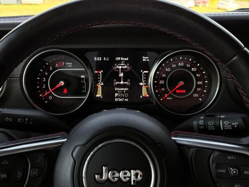 Used 2020 Jeep Wrangler Unlimited Rubicon w/ Quick Order Package 28Y Recon AWD/4WD image 39