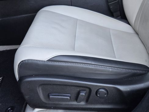 Used 2017 Lexus RX 350 Navigation, Premium Package image 27