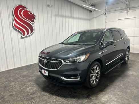 Used 2021 Buick Enclave Avenir w/ Avenir Technology Package AWD/4WD image 1