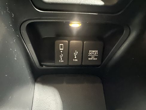 Used 2019 Honda CR-V Touring image 18