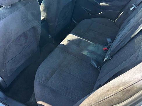 Used 2012 Nissan Altima 2.5 S FWD image 10