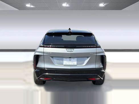 New 2026 Cadillac Lyriq Sport w/ LPO, Floor Liner Package RWD image 10