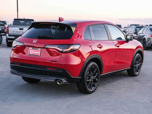 Used 2024 Honda HR-V Sport image 4