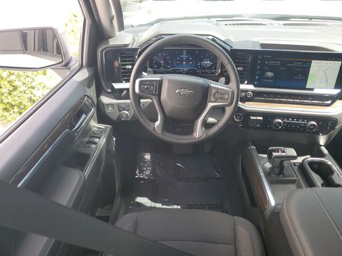 Used 2024 Chevrolet Silverado 1500 RST w/ Convenience Package II AWD/4WD image 13