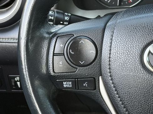Used 2016 Toyota RAV4 Limited FWD image 13
