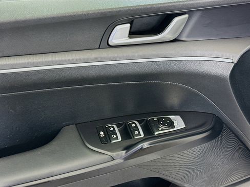 Used 2025 Kia K5 LXS image 15