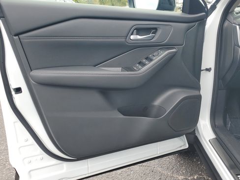 New 2026 Nissan Rogue SV image 11