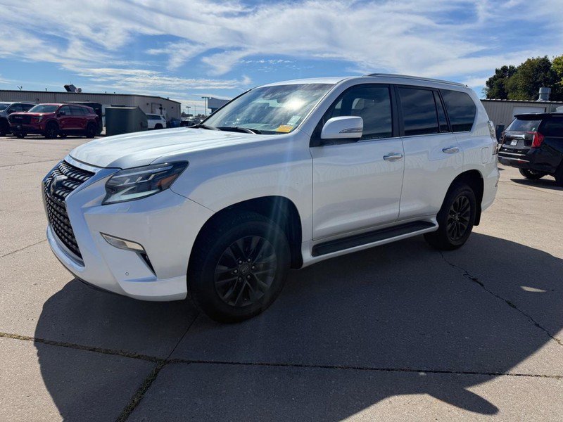 Used 2023 Lexus GX 460 Premium w/ Premium Plus Package AWD/4WD image 3