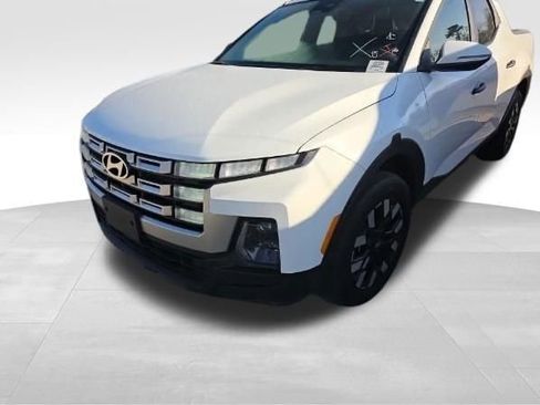 Used 2025 Hyundai Santa Cruz SEL image 3