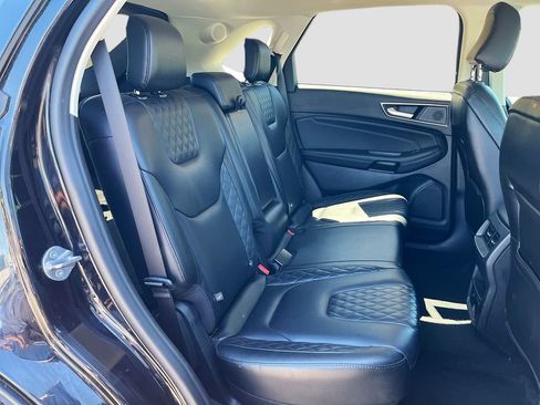 Used 2024 Ford Edge Titanium AWD/4WD image 33