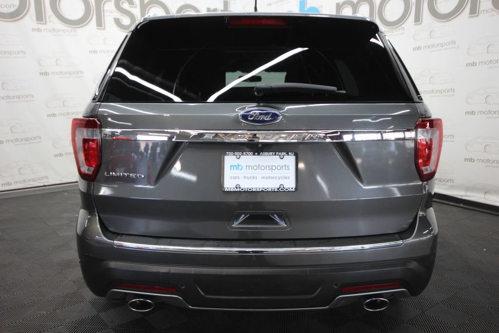 Used 2018 Ford Explorer Limited FWD image 5