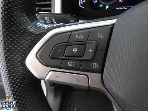 Used 2022 Volkswagen Atlas Cross Sport SEL Premium R-Line AWD/4WD image 14