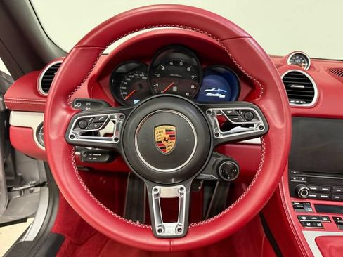 Certified 2022 Porsche 718 Boxster RWD image 20