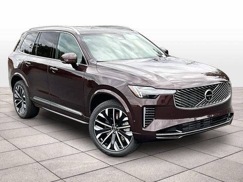 New 2026 Volvo XC90 T8 Ultra w/ Protection Package Premier image 2
