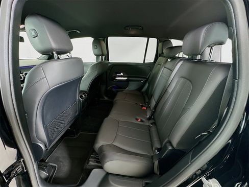 Certified 2025 Mercedes-Benz GLB 250 4MATIC image 25