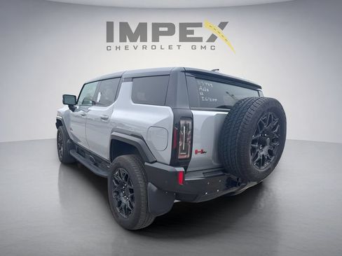 Used 2025 GMC Hummer EV 2X w/ LPO, Sport Package AWD/4WD image 3