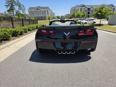 Used 2015 Chevrolet Corvette Stingray Convertible w/ 3LT Preferred Equipment Group RWD image 4