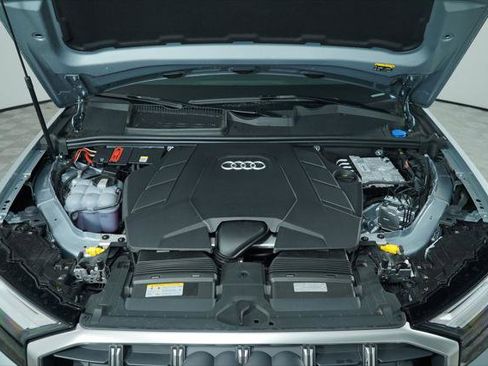 Certified 2025 Audi Q7 3.0T Premium AWD/4WD image 49