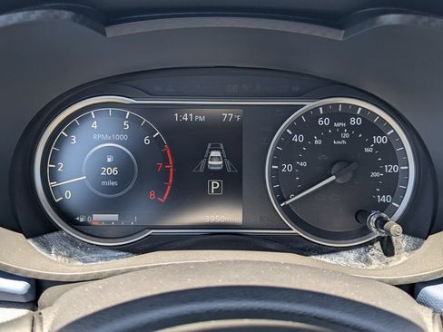 Certified 2025 Nissan Versa SV FWD image 23