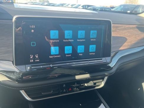 New 2026 Volkswagen Atlas SEL Premium R-Line AWD/4WD image 18
