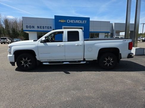 Used 2016 Chevrolet Silverado 1500 LT w/ All Star Edition image 4