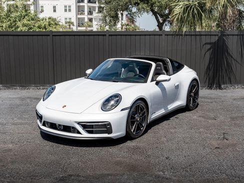Used 2024 Porsche 911 Targa 4S AWD/4WD image 31
