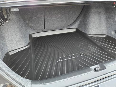 Used 2020 Honda Accord Sport image 15