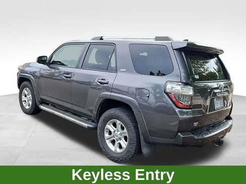 Used 2019 Toyota 4Runner SR5 RWD image 5