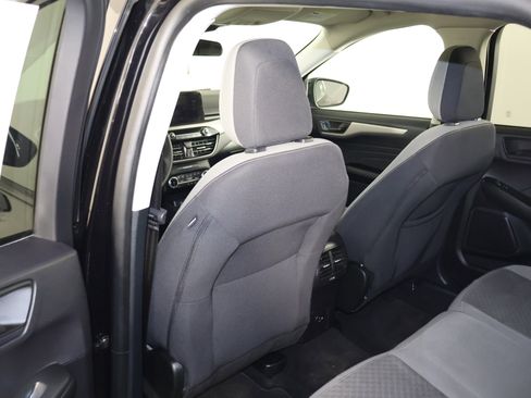 Used 2022 Ford Escape SE w/ SE Sport Appearance Package image 44