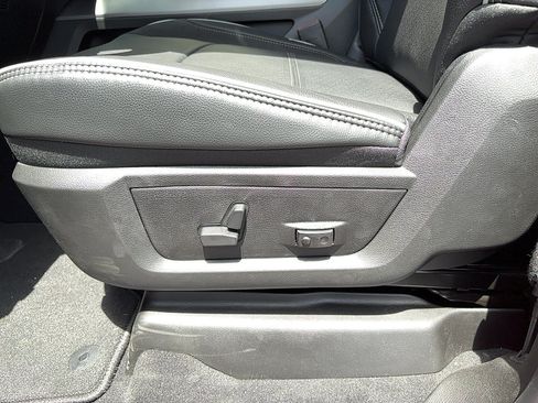 New 2026 RAM 2500 Laramie AWD/4WD image 33