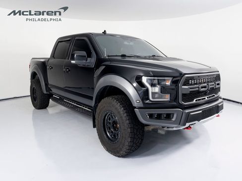 Used 2019 Ford F150 Raptor w/ Equipment Group 802A Luxury AWD/4WD image 7
