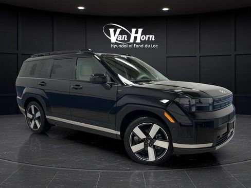 Used 2024 Hyundai Santa Fe Limited image 1