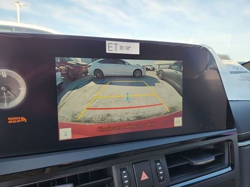 New 2025 Lexus ES 350 w/ Premium Package FWD image 17