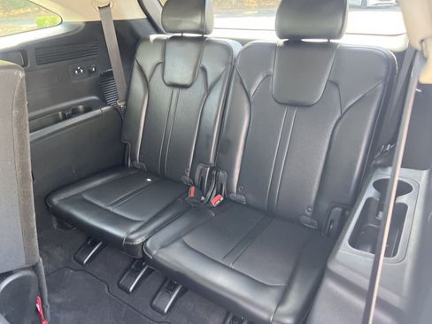 Used 2023 Kia Sorento S w/ Panoramic Sunroof Package FWD image 21