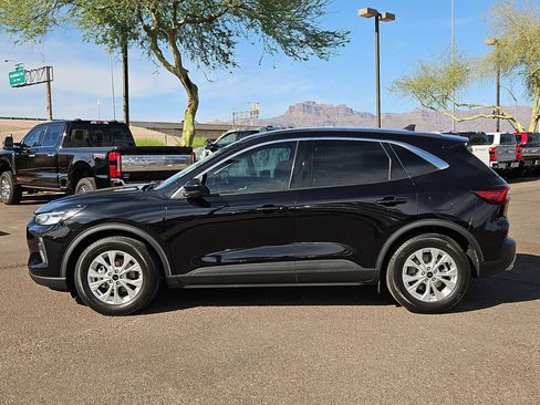 Used 2023 Ford Escape Active w/ Tech Pack #2 FWD image 9