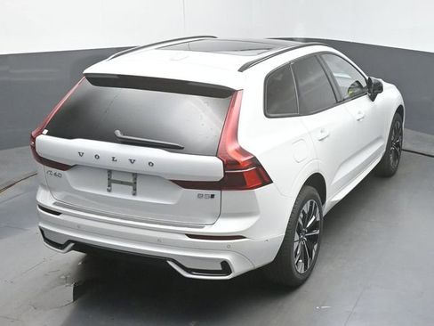New 2026 Volvo XC60 B5 Plus w/ Protection Package Premier AWD/4WD image 48