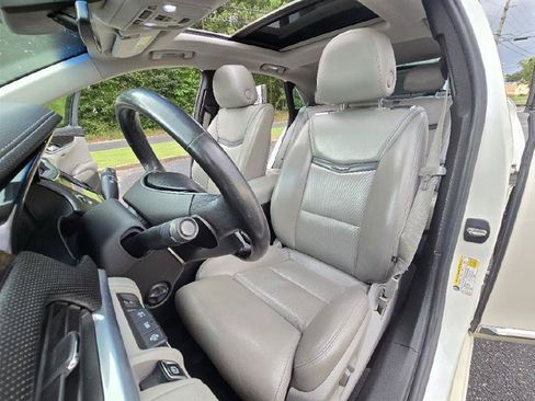 Used 2014 Cadillac XTS Premium FWD image 28