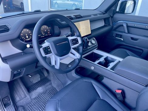 Certified 2025 Land Rover Defender 110 S AWD/4WD image 13