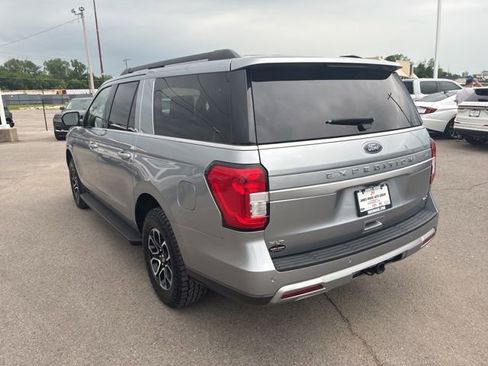 Used 2024 Ford Expedition Max XLT AWD/4WD image 3