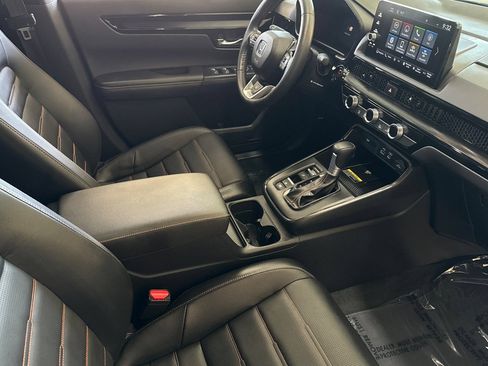 Used 2025 Honda CR-V Sport Touring image 15