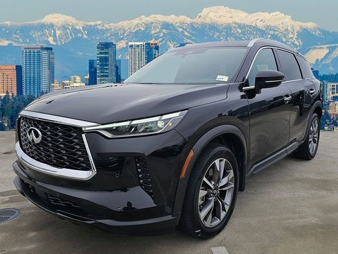 Certified 2023 INFINITI QX60 Luxe w/ Vision Package image 11