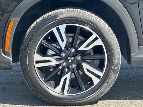 Used 2025 Mitsubishi Eclipse Cross SE image 27