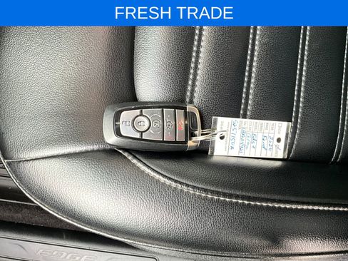 Used 2020 Ford Edge SEL w/ Convenience Package image 34